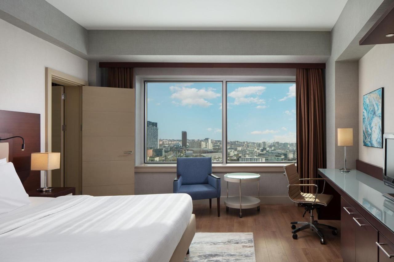 Delta Hotels By Marriott Istanbul West Istambul Exterior foto